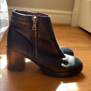 Steve Madden booties